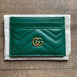 Gucci GG Marmont Quilted Leather Card Holder